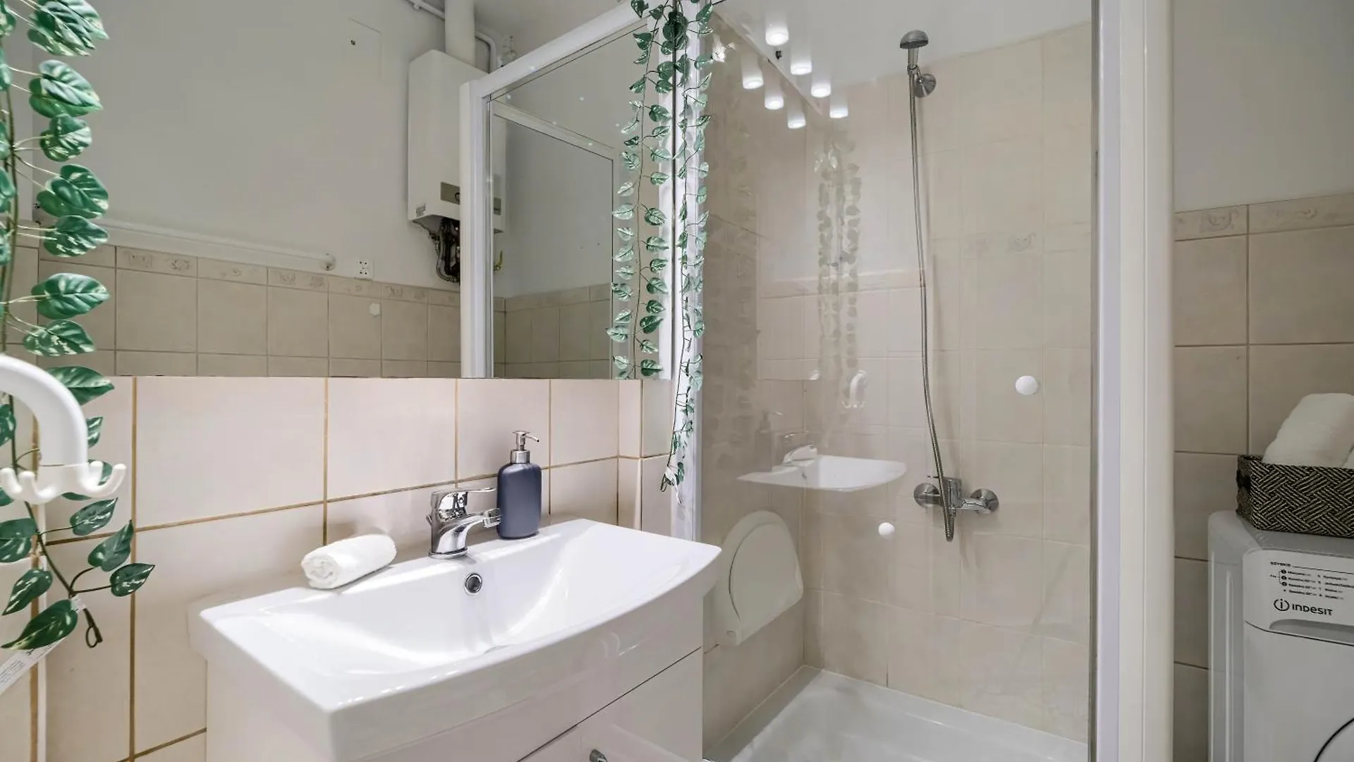 Corolla Apartments Nowy Swiat 52 Stare Miasto Warsaw
